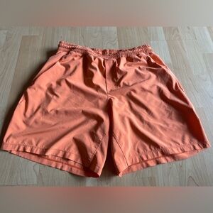 Men’s Lululemon Pace Breaker Linerless Short 7" Large for RUNNING AND TRAINING